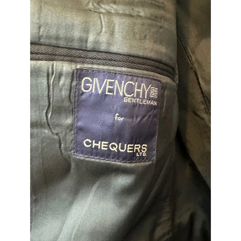 Givenchy Gentleman Navy Blue Blazer Sport Coat Gold Buttons Vintage USA Made 44R